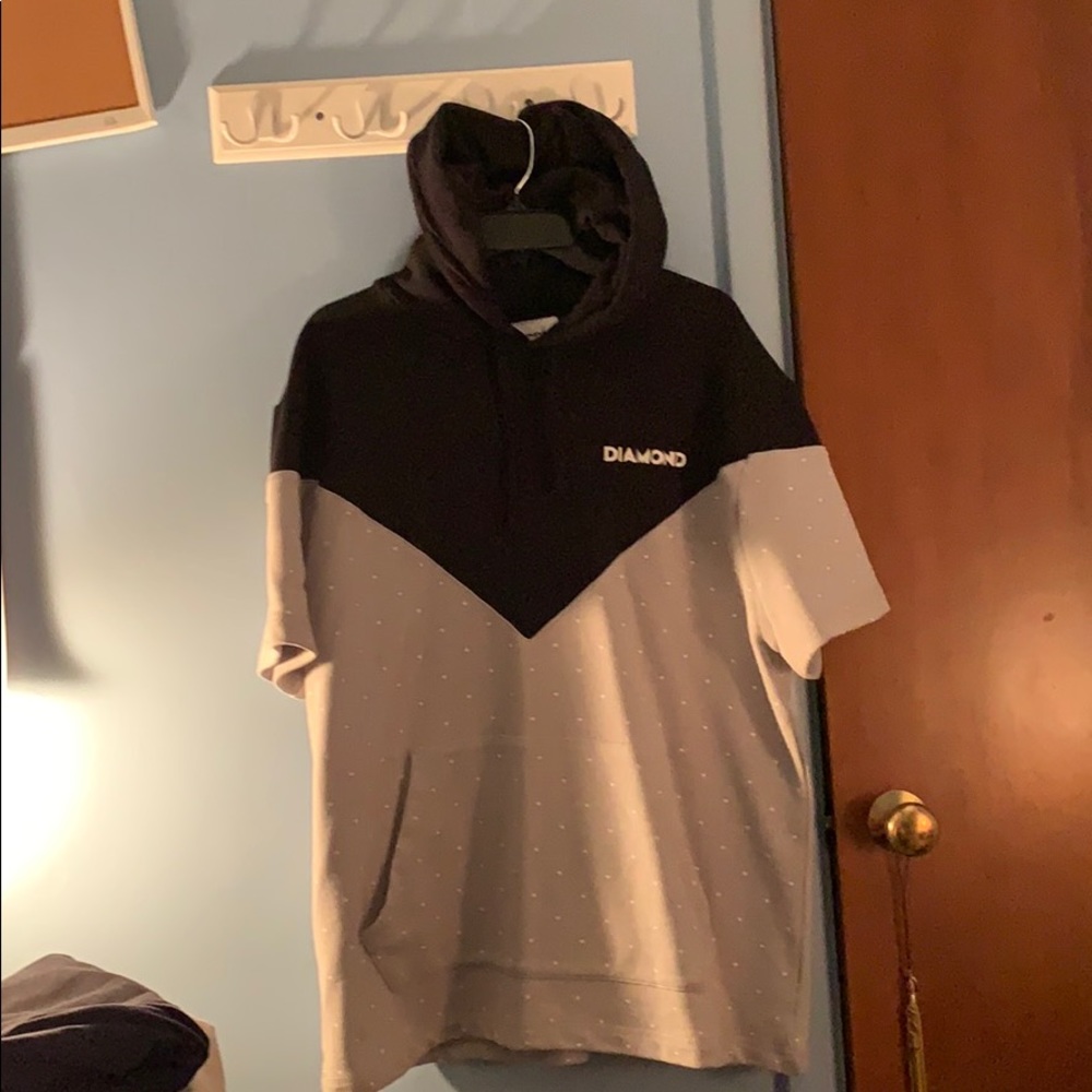 Short sleeve Diamond Supply Co. hoodie